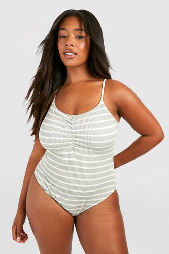 Womens Plus Crinkle Stripe Ruched Detail Swimsuit - - 26 - boohoo - Modalova