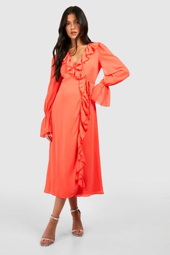 Womens Maternity Chiffon Ruffle Wrap Midaxi Dress - - 12 - boohoo - Modalova