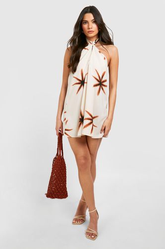 Womens Star Twist Detail Halterneck Mini Dress - - 12 - boohoo - Modalova