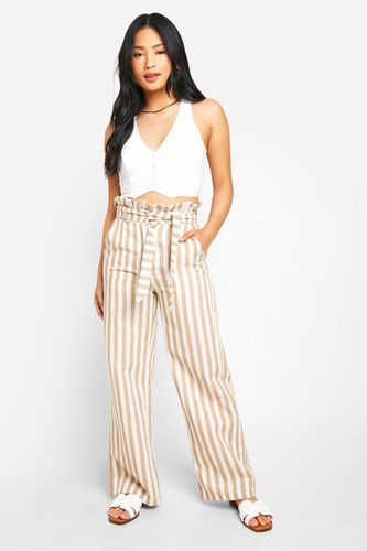 Womens Petite Striped Paperbag Waist Trouser - - 12 - boohoo - Modalova