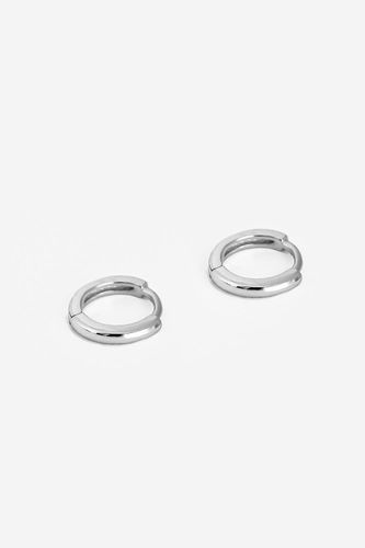 Womens Silver Tiny Huggie Hoop Earrings - - One Size - NastyGal UK (+IE) - Modalova