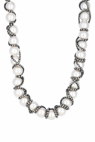 Womens Hematite Crystal And Pearl Oversized Wrapped Necklace - - One Size - Mood - Modalova