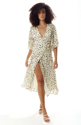 Womens Animal Print Midi Wrap Dress in Cream - - 10 - NastyGal UK (+IE) - Modalova