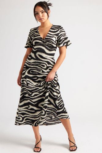 Womens Zebra Empire Midi Dress - - 10 - NastyGal UK (+IE) - Modalova