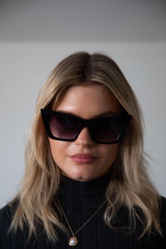 Womens Oversized Cateye Sunglasses - One Size - SVNX - Modalova