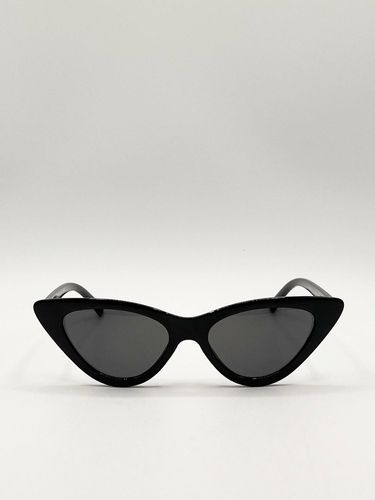 Womens Classic Cateye Sunglasses - One Size - SVNX - Modalova