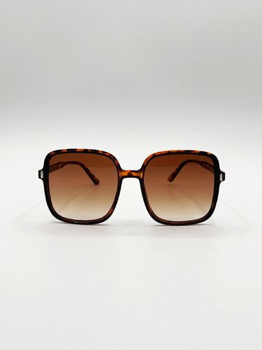 Womens Oversized Lightweight Square Frame Sunglasses in Tortoiseshell - - One Size - SVNX - Modalova