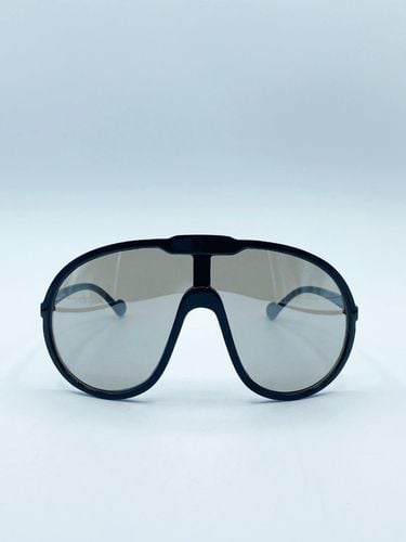 Wave Mask Sunglasses in - One Size - SVNX - Modalova