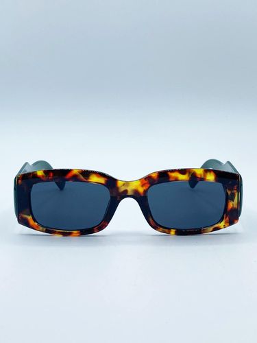 Womens Chunky Rectangle Sunglasses in with Tortoiseshell Arms - One Size - SVNX - Modalova