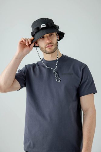 Safari style Bucket Hat - - One Size - SVNX - Modalova