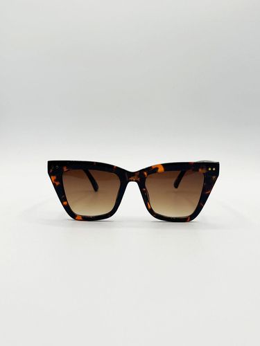 Womens Tortoiseshell Wayfarer Sunglasses - - One Size - SVNX - Modalova