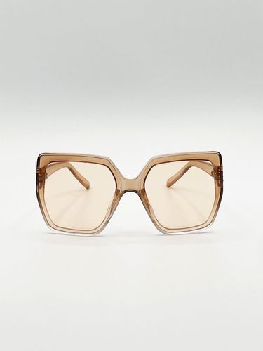 Womens Oversize Cateye Sunglasses with Diamante Detail in Champagne - - One Size - NastyGal UK (+IE) - Modalova