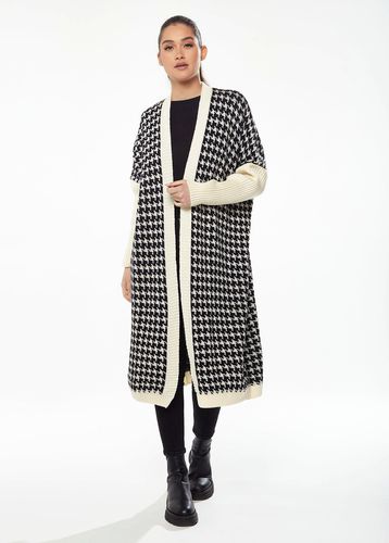 Womens Midi Houndstooth Pattern Cardigan In & Cream - One Size - NastyGal UK (+IE) - Modalova
