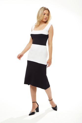 Womens Knitted Midi Dress in Black and White - - S/M - NastyGal UK (+IE) - Modalova
