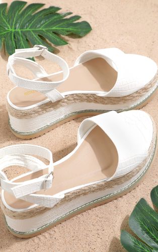 Womens Croc Faux Leather Flatform Sandal - 7 - NastyGal UK (+IE) - Modalova