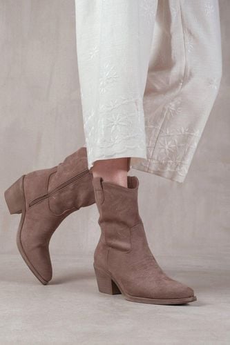 Womens 'Rodeo' Cowboy Boots With Self Color Embroidery And Size Zip - - 5 - NastyGal UK (+IE) - Modalova