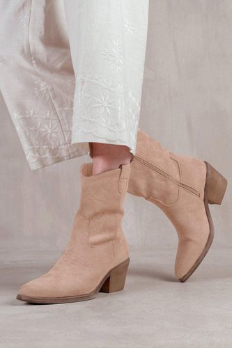 Womens 'Rodeo' Cowboy Boots With Self Color Embroidery And Size Zip - - 3 - NastyGal UK (+IE) - Modalova