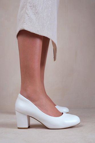 Womens 'Melrose' Extra Wide Fit Mid Block Heel Court Shoes - - 8 - NastyGal UK (+IE) - Modalova