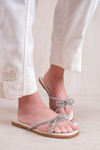 Womens 'Earth' Flat Slip On Sandals With Bow Diamante Detail - - 4 - NastyGal UK (+IE) - Modalova