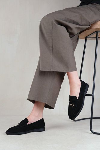 Womens 'Pegasus' Slip On Trim Loafers With Accessory Detailing - - 3 - NastyGal UK (+IE) - Modalova