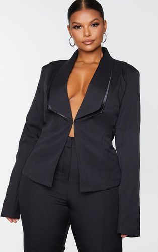 Womens Plus Avani Suit Jacket - 28 - NastyGal UK (+IE) - Modalova
