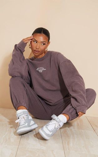 Womens Dark Santa Monica Washed Embroidered Oversized Sweatshirt - XL - NastyGal UK (+IE) - Modalova