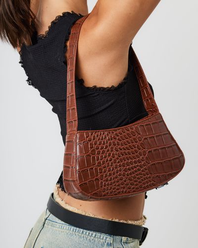 Womens Curved Mini Croc Shoulder Bag - - One Size - NastyGal UK (+IE) - Modalova