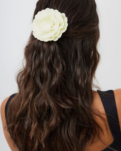 Womens Chiffon Flower Hair Clip - - One Size - NastyGal UK (+IE) - Modalova