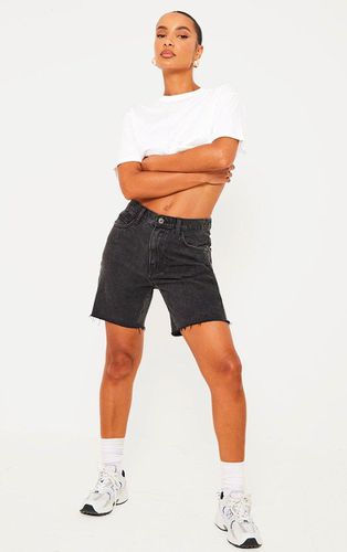 Womens Washed Longline Fitted Denim Shorts - 4 - NastyGal UK (+IE) - Modalova