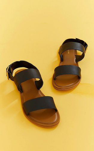 Womens Real Leather Wide Fit Thick Double Strap Buckle Fastening Flat Sandals - 3 - NastyGal UK (+IE) - Modalova