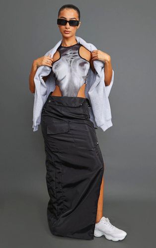 Womens Petite Cargo Fold Over Waistband Midaxi Skirt - 10 - NastyGal UK (+IE) - Modalova