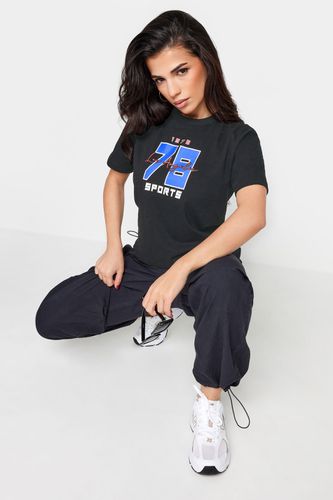 Womens Petite Slogan T-Shirt - - 14 - NastyGal UK (+IE) - Modalova