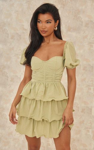 Womens Sage Crinkle Cup Detail Tiered Skirt Skater Dress - 6 - NastyGal UK (+IE) - Modalova