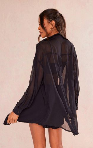 Womens Textured Button Up Back Shirt - 6 - NastyGal UK (+IE) - Modalova