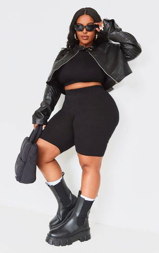 Womens Plus Quilted Detail Super Cropped Faux Leather Jacket - 30 - NastyGal UK (+IE) - Modalova