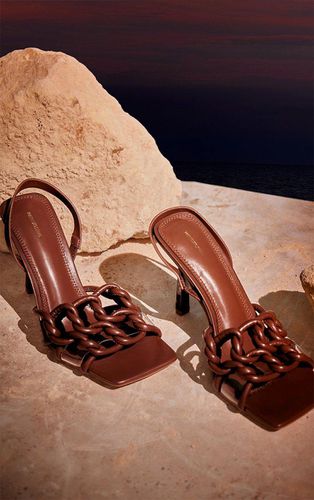 Womens Wide Fit Pu Square Toe Knot Strap Detail High Heeled Sandals - 5 - NastyGal UK (+IE) - Modalova