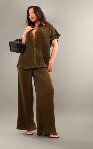 Womens Olive Chiffon Plisse Oversized Wide Leg Trousers - - 6 - NastyGal UK (+IE) - Modalova