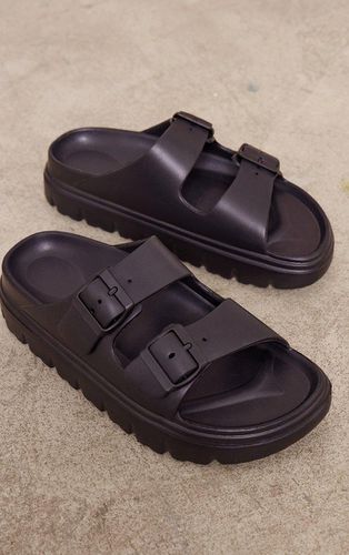 Womens Round Toe Chunky Sole Buckle Detail Sandals - 3 - NastyGal UK (+IE) - Modalova
