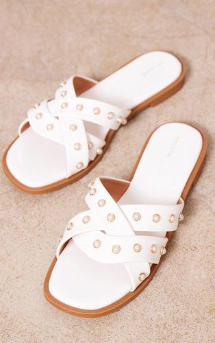 Womens Patent Pu Square Toe Pearl Detail Kriss Kross Strap Sandals - 3 - NastyGal UK (+IE) - Modalova