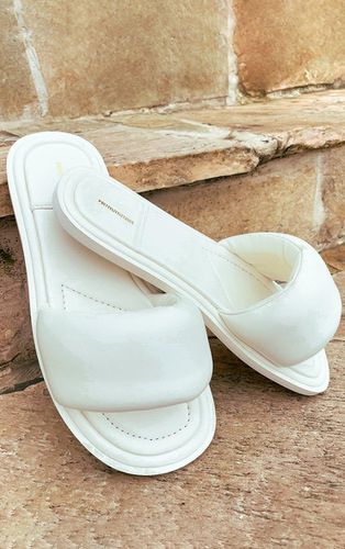 Womens Cream PU Round Toe Contrast Slider Sandals - - 3 - NastyGal UK (+IE) - Modalova