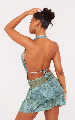 Womens Print Slinky Lace Panel Halter Neck Mini Dress - 16 - NastyGal UK (+IE) - Modalova