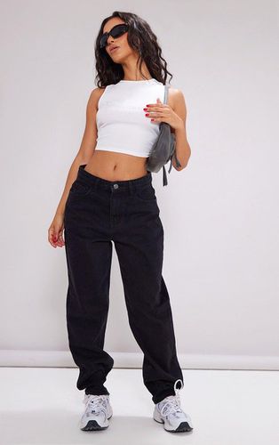 Womens Petite Black Mom Jeans - 2 - NastyGal UK (+IE) - Modalova
