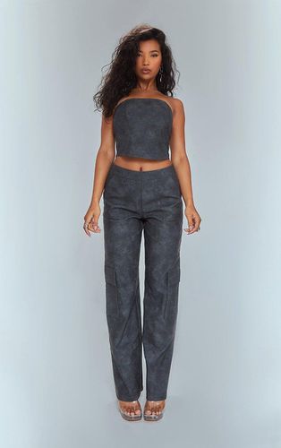 Womens Washed Faux Leather Pocket Detail Extreme Wide Leg Trousers - 4 - NastyGal UK (+IE) - Modalova
