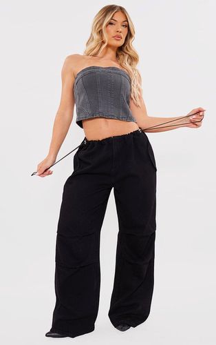 Womens Washed Low Rise Elastic Waist Tuck Detailed Slouchy Jeans - 10 - NastyGal UK (+IE) - Modalova