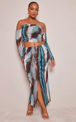 Womens Plus Abstract Printed Ruched Maxi Skirt - 20 - NastyGal UK (+IE) - Modalova