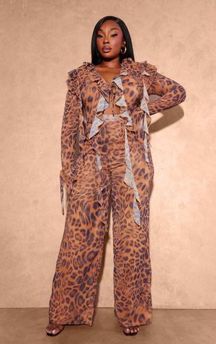 Womens Plus Leopard Print Chiffon Mid Rise Wide Leg Trousers - 16 - NastyGal UK (+IE) - Modalova