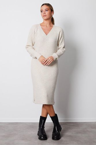 Womens 'Ava' V-Neck Knitted Midi Dress - - 12 - NastyGal UK (+IE) - Modalova