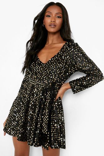 Womens Petite Sequin Wrap Skater Dress - - 10 - boohoo - Modalova