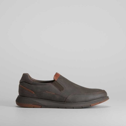 Zapato slip on punteado - Talla: 42 - Comfeet - Modalova