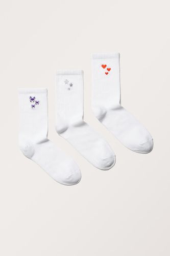 Er-Pack Bestickte Socken - Weiß - Monki - Modalova